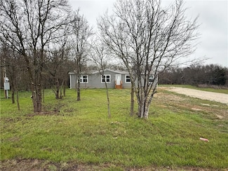 162 Lcr 474, Mexia, TX 76667