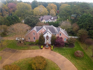 315 Wormley Creek Dr, Yorktown, VA 23692