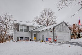 743 Dartmouth Dr, Island Lake, IL 60042