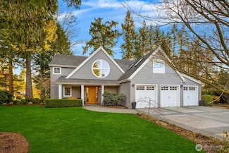 1016 Alexander Place NE, Bainbridge Island, WA 98110