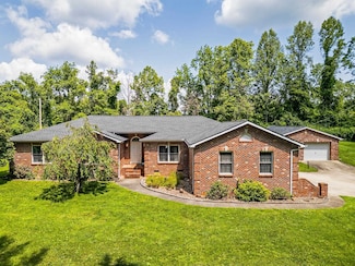 16 Mockingbird Dr, Milton, WV 25541