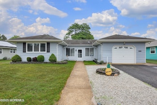 88 Scarborough Place, Toms River, NJ 08757