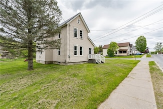24 Church St, Philadelphia, NY 13673