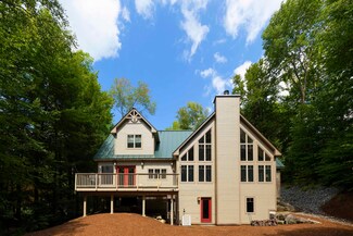 307 Round the Lake, Enfield, NH 03748