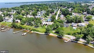 8437 Bay Dr, Pasadena, MD 21122