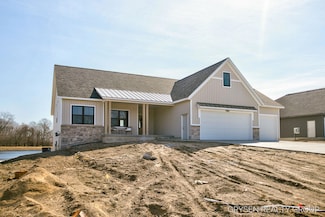 9450 28th Ave, Jenison, MI 49428