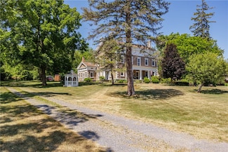 4306 Lakemont Himrod Rd, Dundee, NY 14837