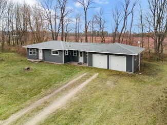 9839 128th Ave, West Olive, MI 49460