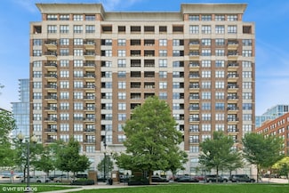 849 N Franklin St Unit 603, Chicago, IL 60610