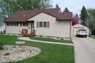 909 6th Ave SW, Pipestone, MN 56164