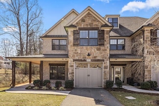 1055 Tori Ct, Forest, VA 24551