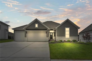 9272 Barth Rd, Lenexa, KS 66227