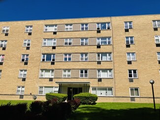 6161 N Hoyne Ave Unit D404, Chicago, IL 60659