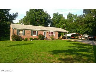 1032 Woodmans Rd, Crewe, VA 23930