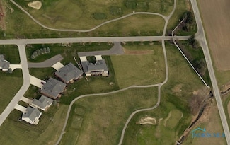 7027 Red Hawk Dr Unit U8, Biglick Township, OH 45840