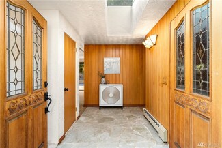 18905 Ross Rd, Bothell, WA 98011