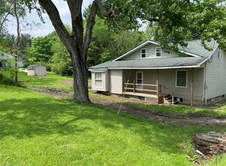 107 Camden Ct, Oberlin, OH 44074