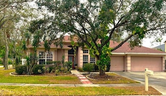 18108 Sugar Brooke Dr, Tampa, FL 33647