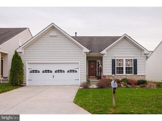 26 Hearthstone Blvd, Pemberton, NJ 08068