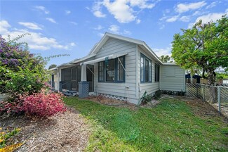 290 Granada Blvd, Fort Myers, FL 33905