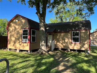 105 Pitts Rd B Rd, Richmond, TX 77406