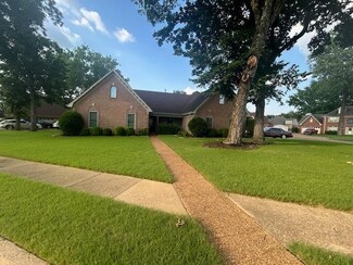 5246 Autumn Forrest Dr, Memphis, TN 38125