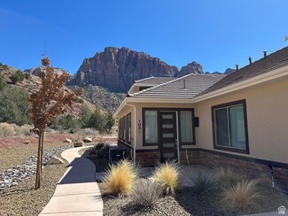 108 Trapper Cir Unit C, Springdale, UT 84767