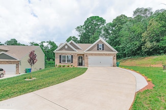 548 Cliff St, Morristown, TN 37814