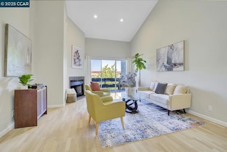 2121 Vale Rd Unit 307, San Pablo, CA 94806