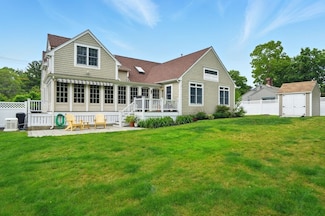 149 Acorn St, Marshfield, MA 02050