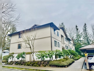222 NE Dogwood St Unit C102, Issaquah, WA 98027
