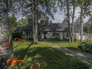 11 Salt Marsh Rd, Harpswell, ME 04079