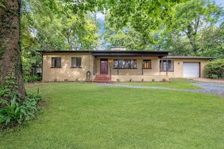 1006 Buena Vista Dr, Tallahassee, FL 32304
