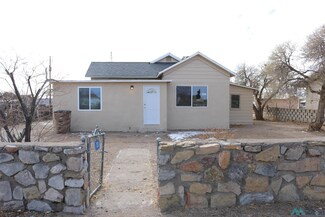 212 Elguea Ave, Hurley, NM 88043