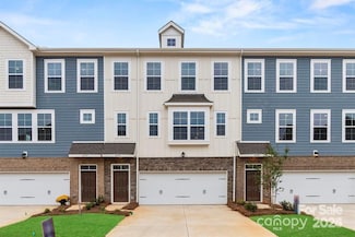4339 Reed Creek Dr, Sherrills Ford, NC 28673