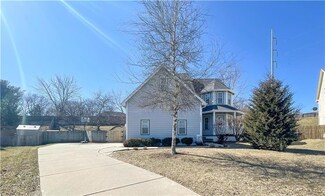 1001 Westbrooke Ct, West Des Moines, IA 50266