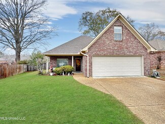 610 Walnut Grove Dr, Pearl, MS 39208