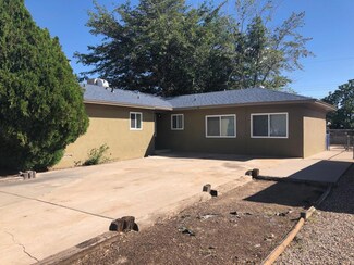 4112 Hilton Ave NE, Albuquerque, NM 87110