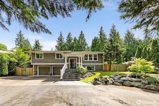 2204 Windsor Dr, Mount Vernon, WA 98273