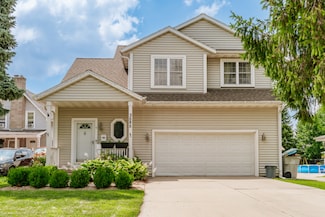 3585 S 92nd St, Milwaukee, WI 53228