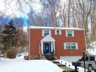 102 Huntingdon Dr, Pittsburgh, PA 15235