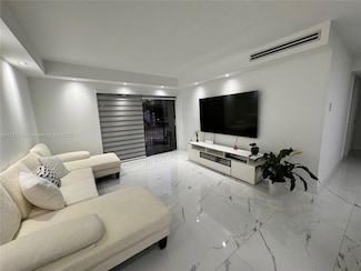 7135 NW 179th St Unit 211, Hialeah, FL 33015