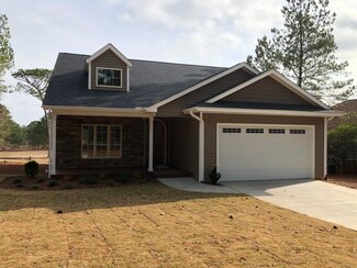 192 Erfie Dr N, Pinebluff, NC 28373