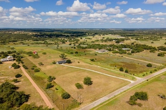 175 Bobs Trail, Bastrop, TX 78602