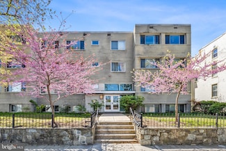 804 Taylor St NW Unit 105, Washington, DC 20011