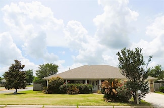 4814 Belvedere Cir, Milton, FL 32571
