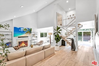 5101 Keli Ct, Los Angeles, CA 90066