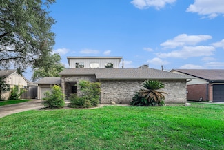 9650 Val Verde St, Houston, TX 77063