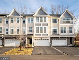 2046 Julia Dr, Conshohocken, PA 19428