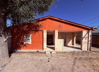890 Calle Frente, Eagle Pass, TX 78852